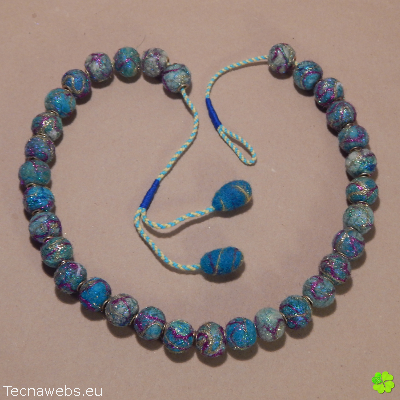 collar azul caribe de lana afieltrada