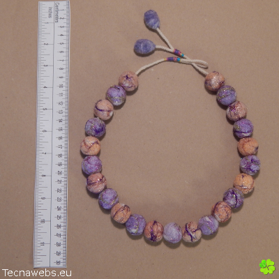 collar melocotón y malva de lana afieltrada con referencia